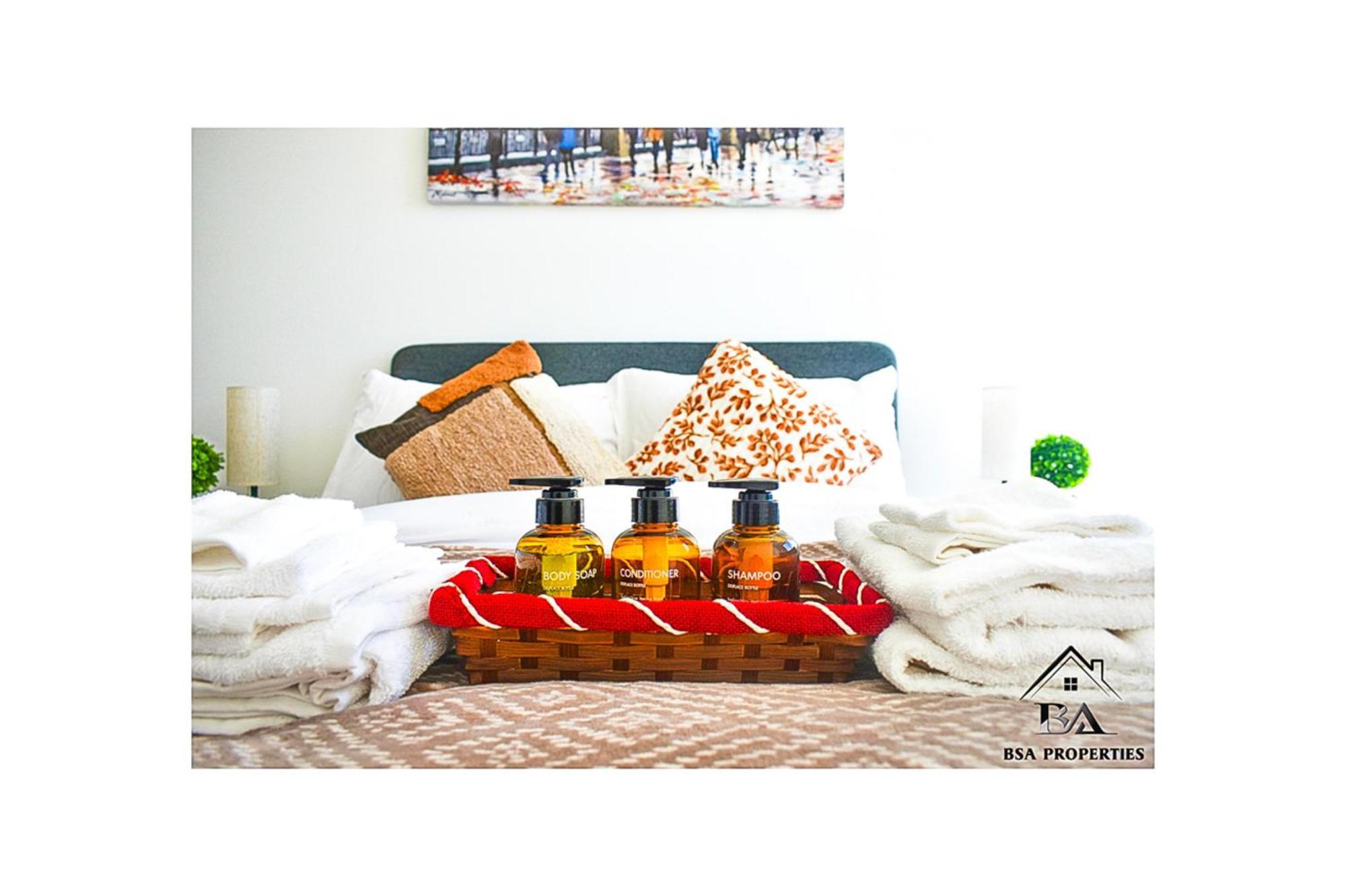 Centre Ascot Apartment: Pet-friendly With Free Parking * Bracknell